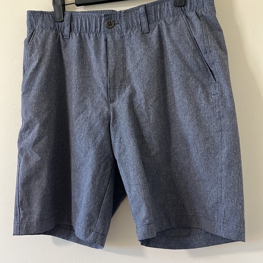 Under Armour Men’s Golf Stretch Flat Front Casual Shorts Size 34 - Picture 3 of 8